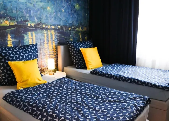 Suite 13 Van Gogh