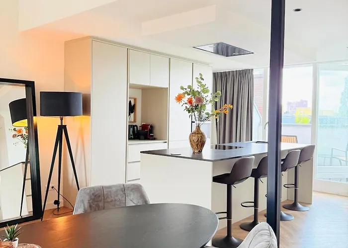 Cooth'S Luxury Loft With City Views