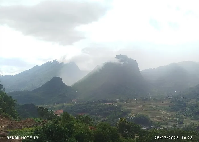 Pac Ngoi Village Homestay