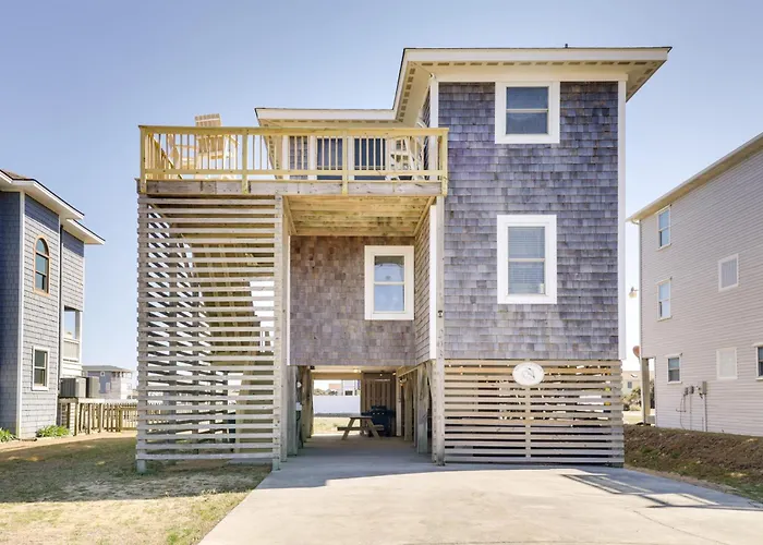 Hot Tub & Ocean Views: Kitty Hawk Haven!