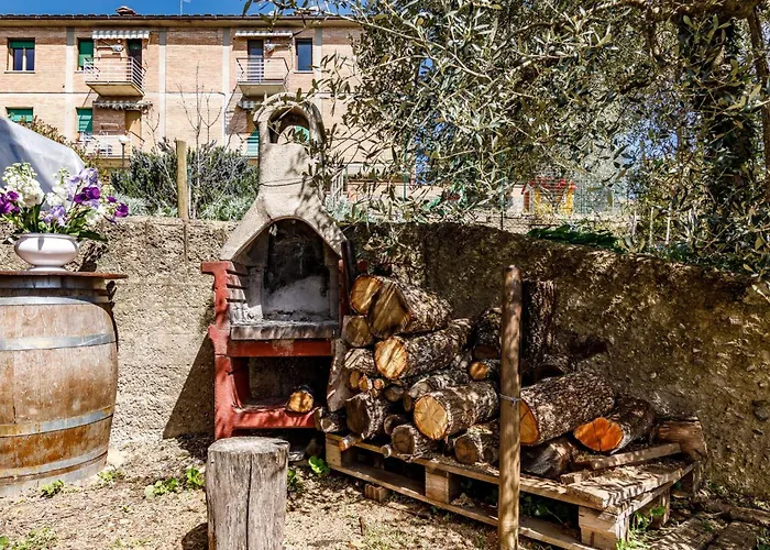 Guesthost - L'Angolo Di Brolio
