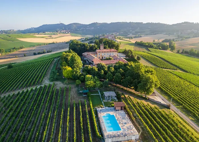 Relais Castello Di Razzano