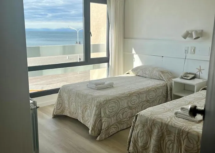 Costanera Hotel