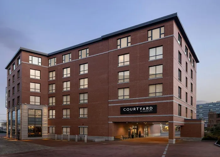 Courtyard By Marriott Portland Downtown/Waterfront