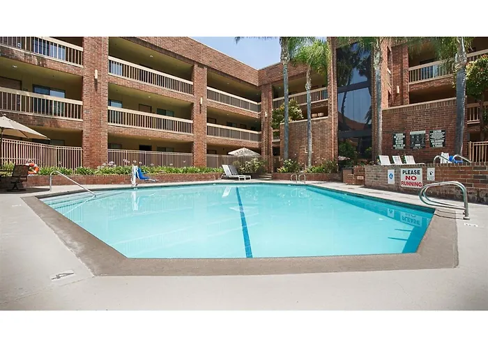 Best Western Plus Meridian Inn&Suites, Anaheim-Orange