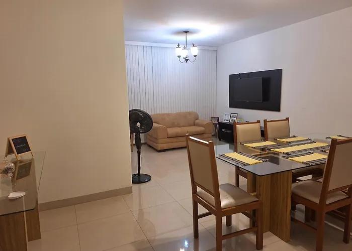 Apartamento Inteiro - 3 quartos com ar-condicionado e estacionamento