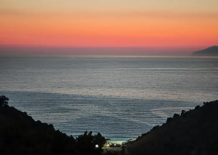 Amar Seaside