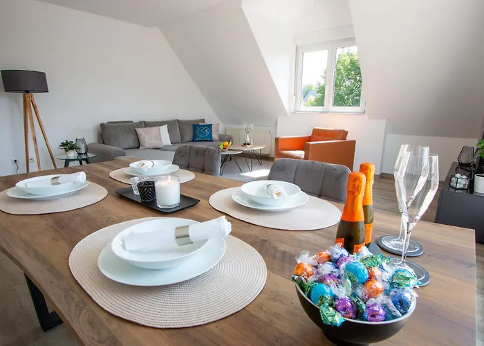 Ferienwohnung Möhnesee - zentral, stilvoll und ruhig mit Balkon und Boxspringbetten