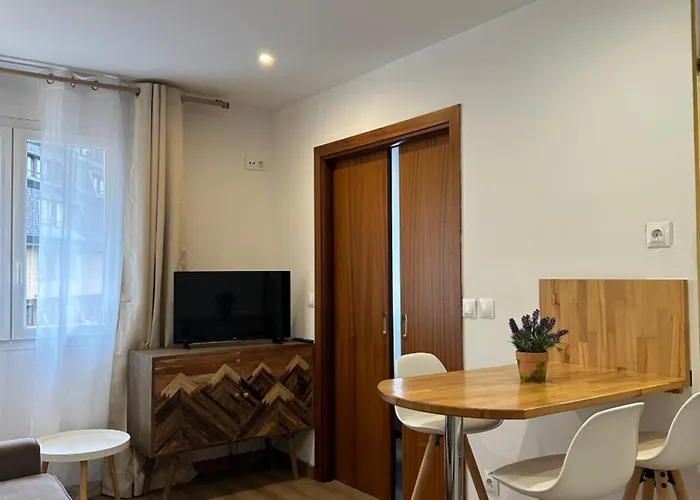 Dolsa, Acogedor Refugio Al Pas De La Casa