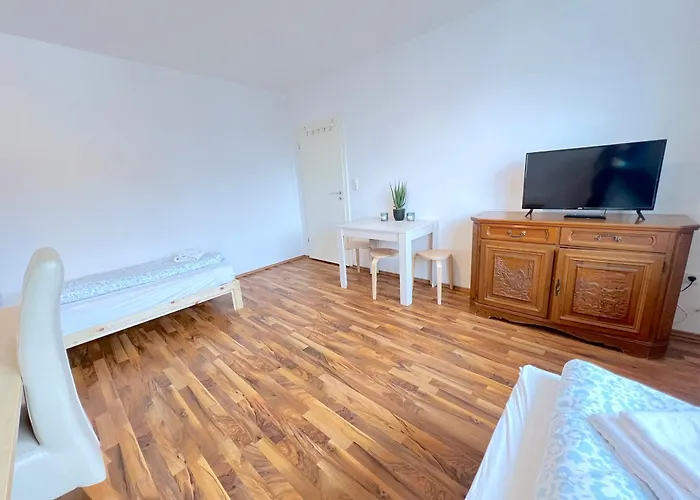 V Apartment 4 Personen - Monteurzimmer - Ferienwohnung - Dingolfing