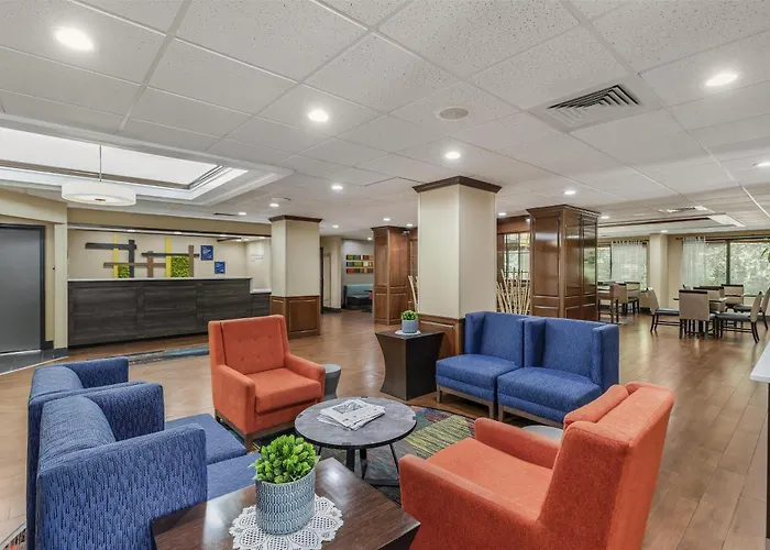 Best Western Plus Lexington Inn