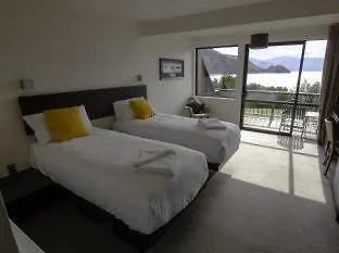 Hawea Hotel