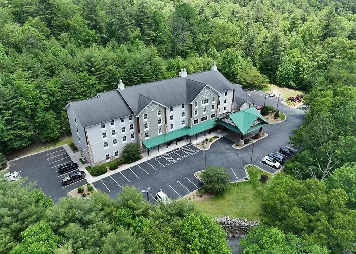 Hampton Inn & Suites Cashiers - Sapphire Valley