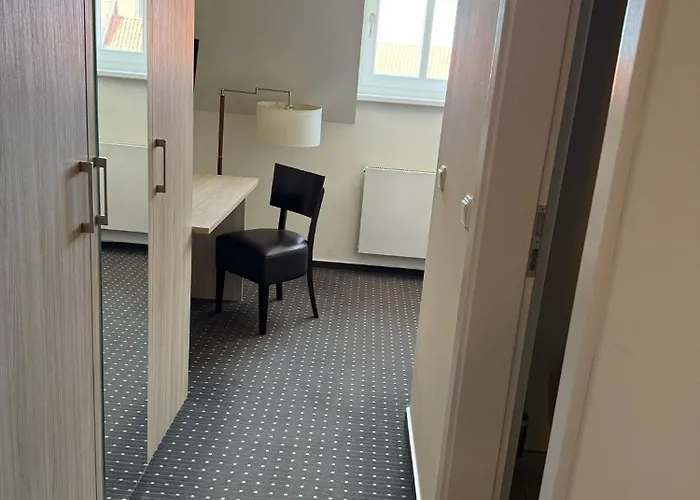 Zum Kaiserlichen Postamt