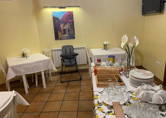 The Way Hostel Molinaseca -Grupo Rosa Azul