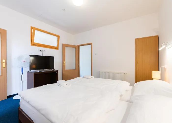 Hotel Sirak