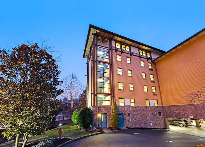 Baskins Creek Condos