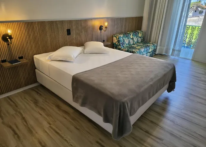 Hotel Porto de Paz - Shantiniketan