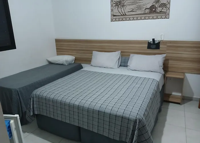 Pousada Parque Suites - Estacionamento e Piscina na Enseada