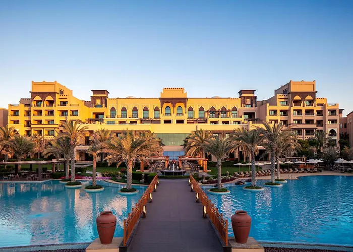 Saadiyat Rotana Resort And Villas