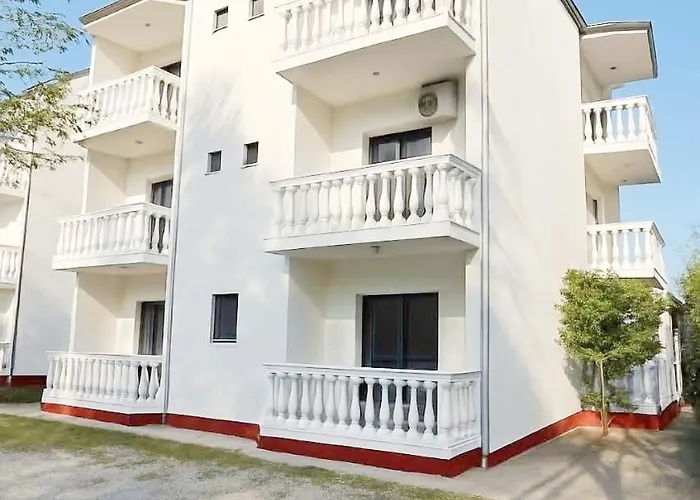 Hotel Mani 2