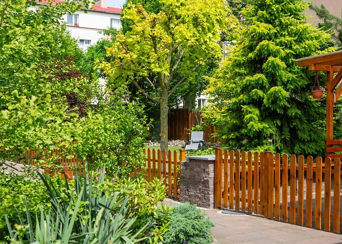 Holiday Homes Puck Garden Estate