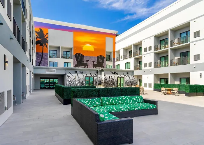 Cambria Hotel St Petersburg-Madeira Beach Marina