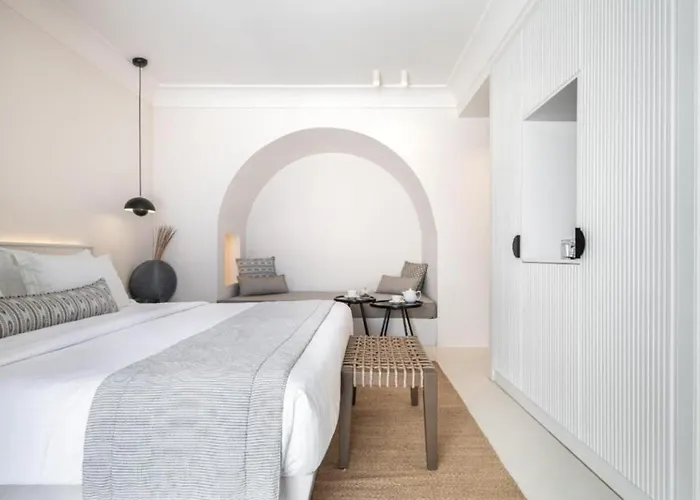Akra Suites & Spa