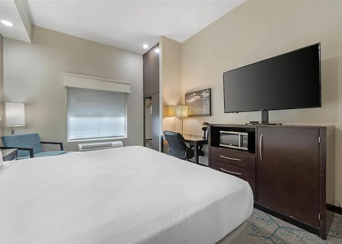 Best Western Plus Mcpherson