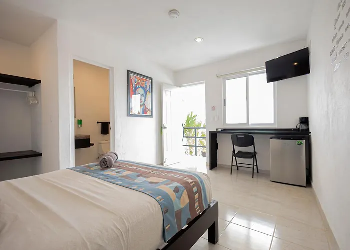 Puerto Morelos Hotel Las Palmas - Near The Beach
