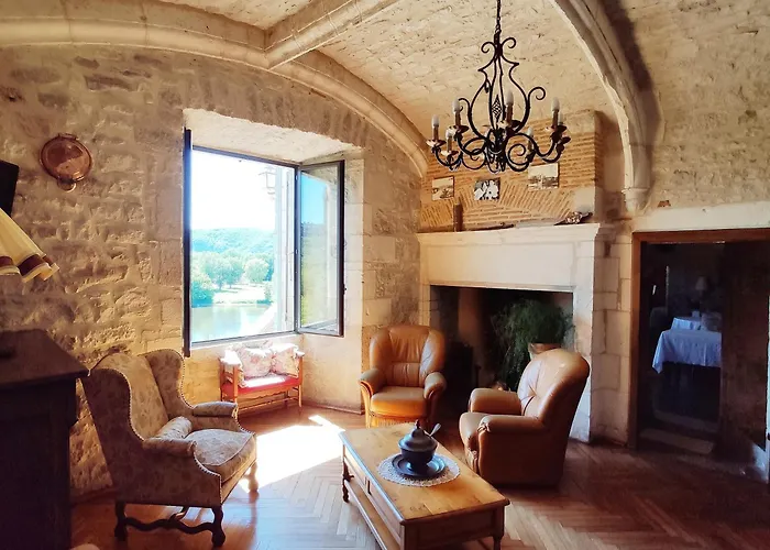 Chateau Hotel La Terrasse - Teritoria