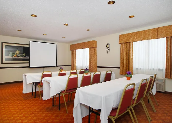 Best Western Lakewood Inn