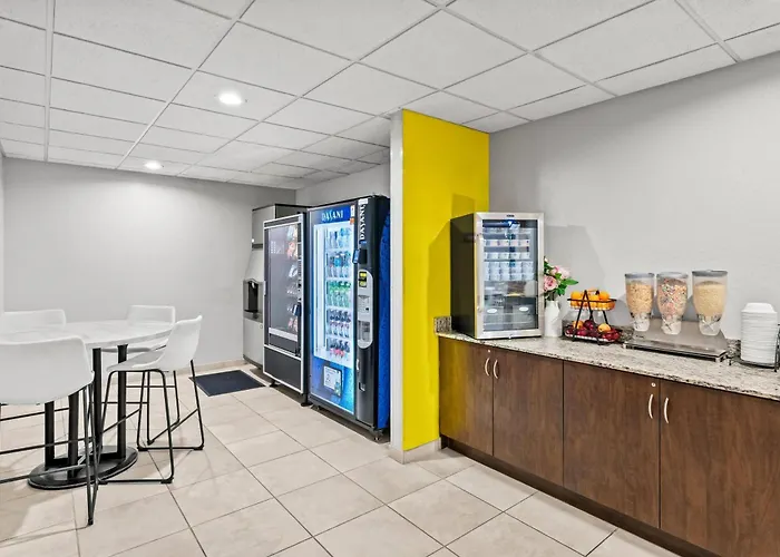 Microtel Inn & Suites By Wyndham Searcy
