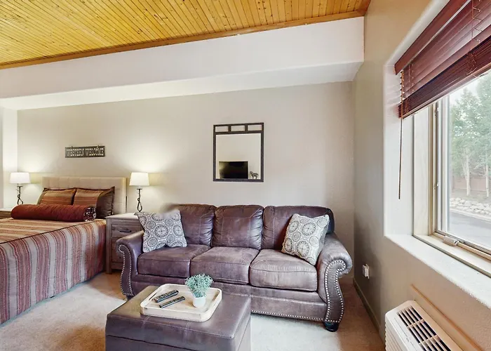 Gateway Studio Getaway