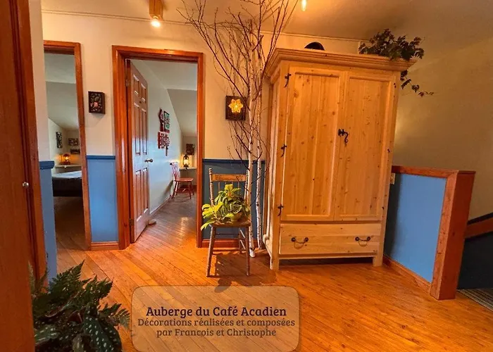 Auberge Cafe Acadien