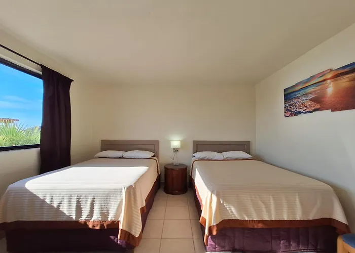 #33 Bungalow Seaside Hotel & Victors Rv Park