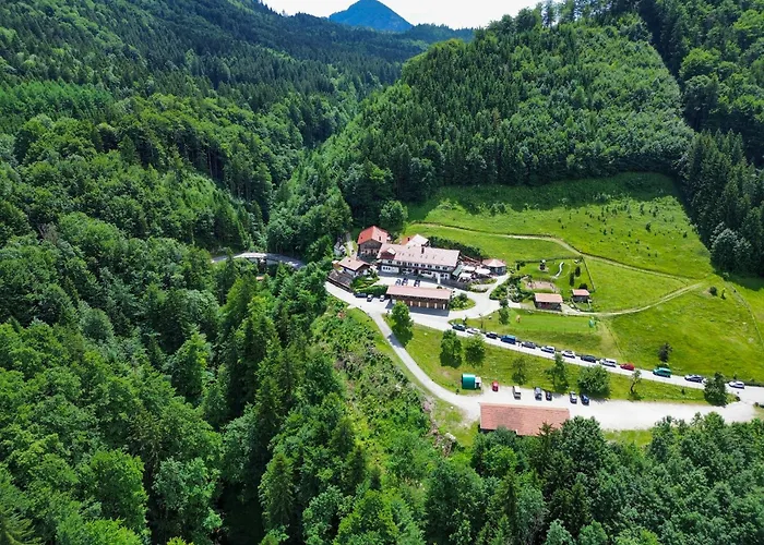 Berggasthof Hotel Duftbraeu I Ruhige Alleinlage I Mitten Im Gruenen