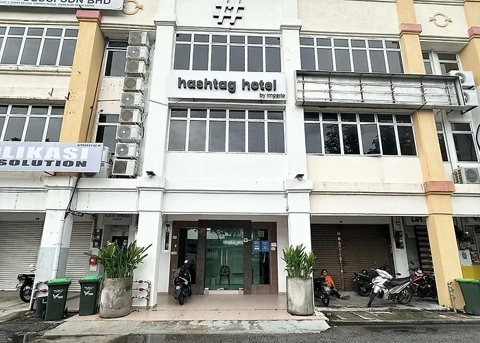 # Hashtag Hotel - Self Check In