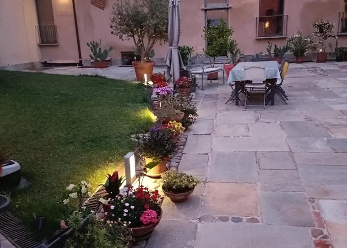 Recinto Nobili 2 - Private Parking Vista Cortile