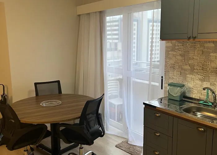 Apartamento Central - Andar Alto