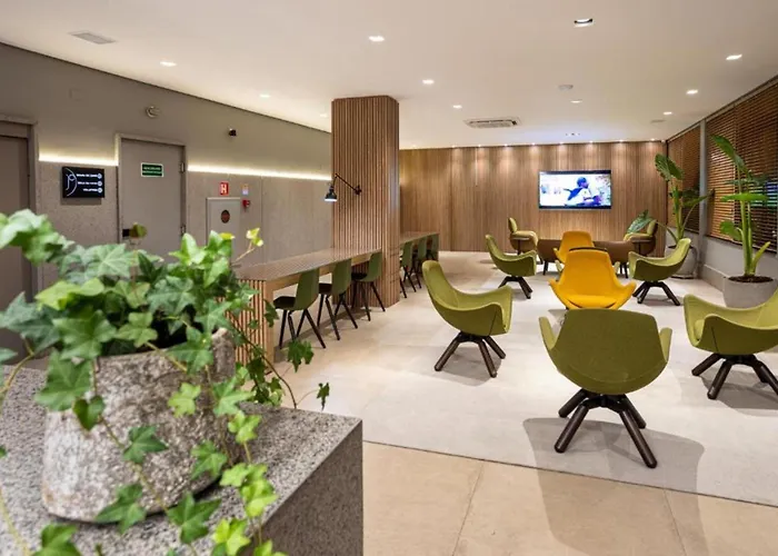 Momax Hotel