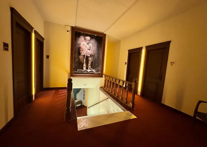 Ottoman Suekrue Efendi Hotel