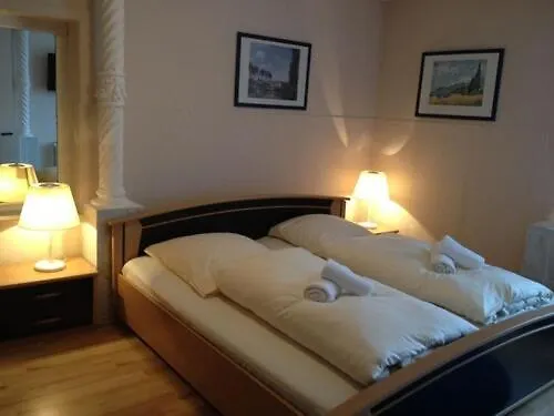 Hotel Mina