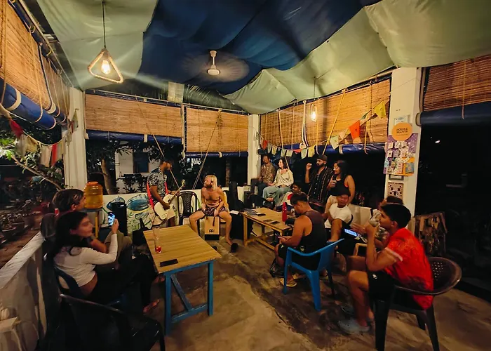Vibes&Dives