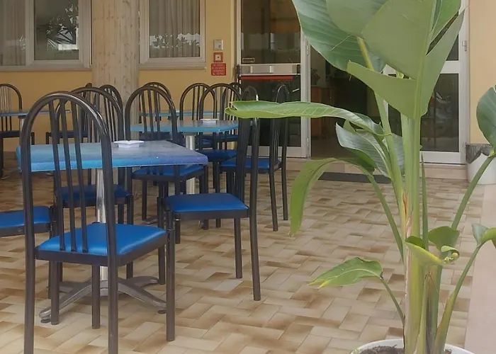 Hotel Holiday Garni - Pet Friendly