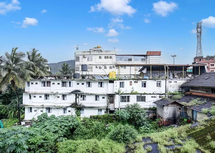 Hotel O Government Hospital Virajpet