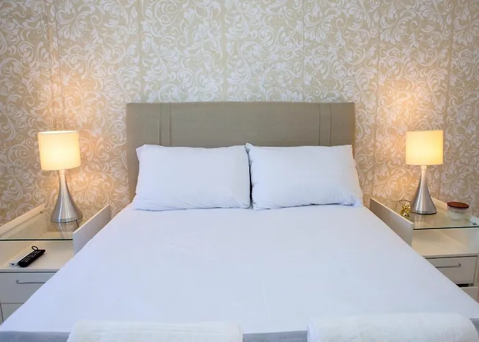 Apartamento em São Gonçalo - RJ