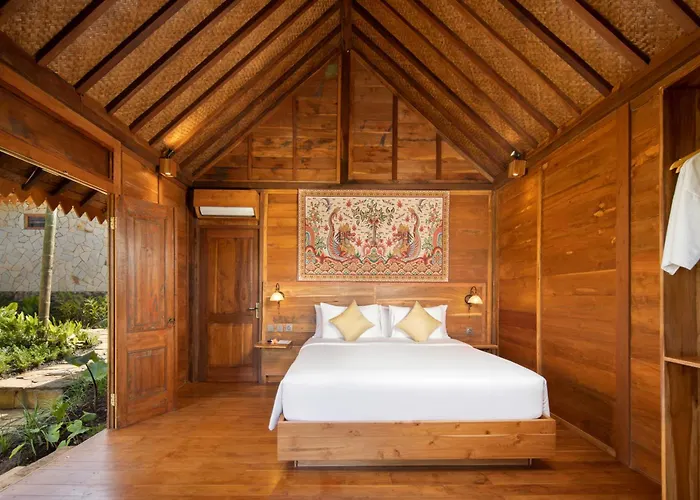 Devani Resort Sidemen