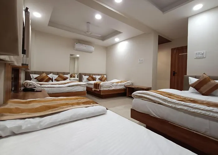 Shri Shyamraj Hotel Ujjain