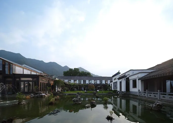 Jinyun Maixiang Hidden Villa